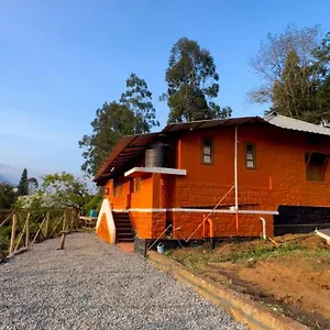 paradise-cottage-vattavada.kerala-hotels.net/
